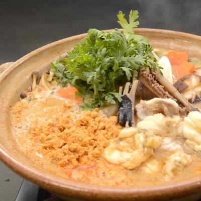 常陸名物あんこう鍋(3～4人前)セット」と「常陸牛めんちかつ(4個)【配送不可地域：離島】