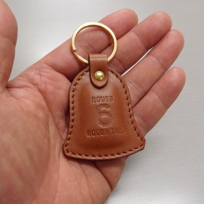 ラフテール【ガーディアンベル レザーキーホルダー】ライトブラウン