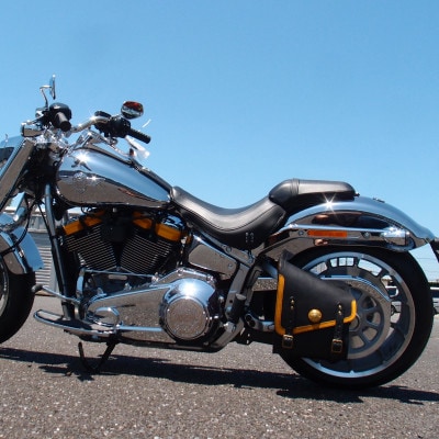 ラフテール【2025年度限定 GHOST RIDER】イエロー　プレーンモデル　スイングアームバッグ