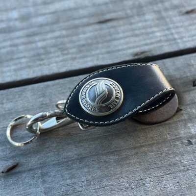 ラフテール【ホルダー　コンチョ付きC-type】ブラック　　