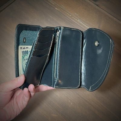 ラフテール【デュラブル　 ミドルウォレット　B-type】BK　　CW-SHE-DU-BK-B-M