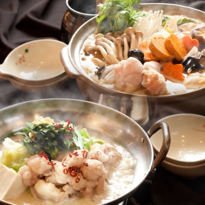 常陸名物あんこう鍋と国産和牛もつ鍋の鍋セット(各3～4人前)【配送不可地域：離島】