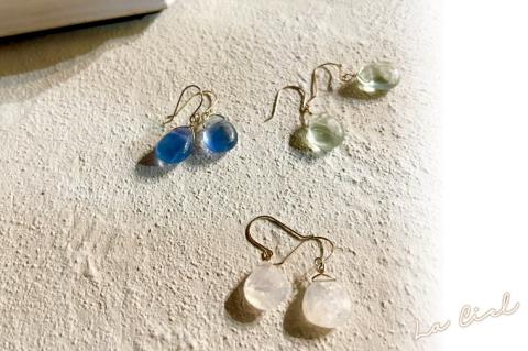 KBD-9-11　天然石のフックピアス ブルーフローライト アクセサリー おしゃれ ピアス 耳飾り ジュエリー シンプル カジュアル ラグジュアリー キラキラ かわいい きれい 茨城 鹿嶋市