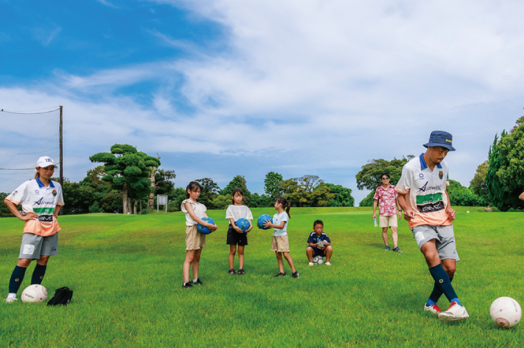 日本初！プロフットゴルフクラブ鹿島Ascendia オリジナルグッズ（ワンポイントTシャツ）【 スポーツ サッカー ゴルフ Ｔシャツ グッズ 茨城県 鹿嶋市】（KDB-7）
