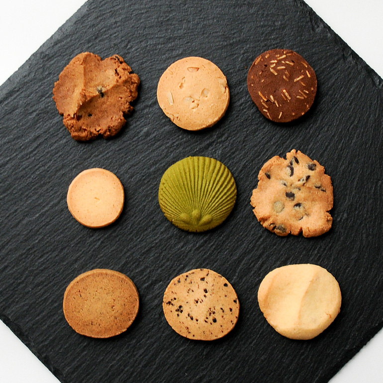 クッキー 20袋 セット 国産 焼き菓子 洋菓子 甘さ控えめ ほろほろ食感 小麦粉 バター使用 香料不使用 保存料無添加 着色料不使用 小分け 贈答用 ギフト おやつ スイーツ 茨城県 潮来市 (A10-002)