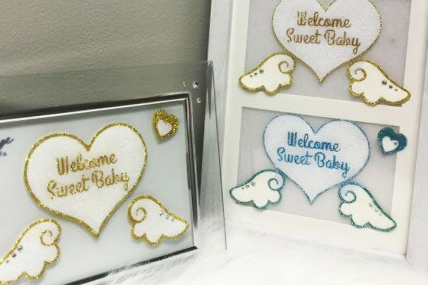 マタニティジュエリーシール 医療用シート素材 お肌に優しい 4枚セット (大ハート・天使の羽・小ハート) 記念撮影用 セルフフォト 家族写真 ベビーシャワー 贈答用 ギフト 2L額付き 茨城県 潮来市 (A21-003)