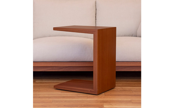 家具蔵 KAGURA ソファテーブルダン 500 サペリ材 インテリア 天然木 手作業 丈夫 キャスター付き コンパクト 木材 無垢材 職人 手作業 天然木 安全 ジャパニーズモダン 高級家具 熟練 無着色 おしゃれ 天然木無垢材 温もり シンプル 洗練 茨城県 【株式会社アイダ】【ho0983】