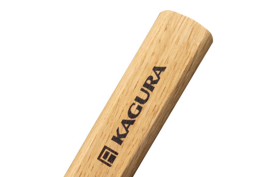 【家具蔵】靴べらLIN 家具蔵 ナラ／ 家具蔵 KAGURA 靴べら LIN ナラ材 靴ベラ 天然木 手作業 ロング スタンド セット 70cm おしゃれ 長い スタンド付き 台座付き プレゼント 実用的 シンプル 玄関 ロングタイプ 高級 シューホーン モダン ギフト 革靴 スニーカー ブーツ B-331 【株式会社アイダ】【ho1391】