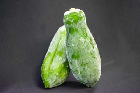 冷凍 サンパパイヤ パパイヤ 丸ごと 食物繊維 ミネラル ビタミン 葉酸 ポリフェノール 煮物 鍋物 冷凍野菜 スーパーフード 酵素の王様 パパイヤ フルーツ 果物 しりしり 冷凍 サラダ おかず 和え物 炒め物