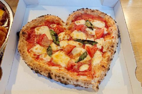 ピッツァ 3枚セット 恋するハートのマルゲリータ ピッツァ 他2枚セット ピザ