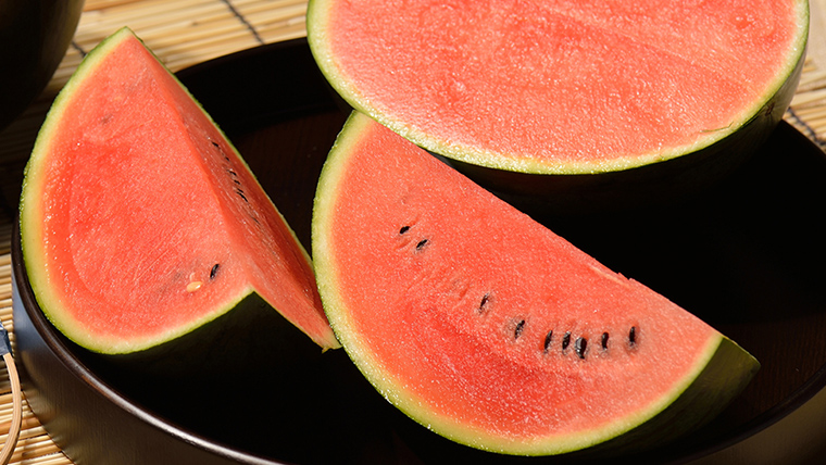 【 JA北つくば 】 黒こだますいか 「 誘惑のひとみ 」 1玉 2026年産 スイカ 果物 フルーツ 小玉スイカ 小玉 西瓜 くだもの デザート 茨城 [AE056ci]