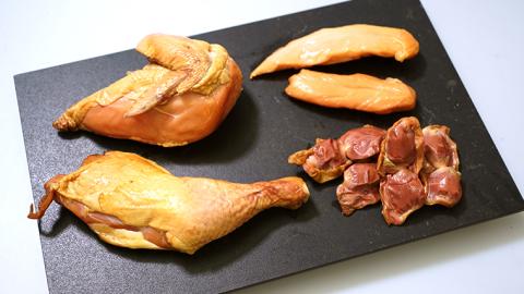 【 お中元 熨斗付き 】 ～ 匠のハム工房 ～ 燻製職人 ！ 風實 スモークチキン 食べ比べ セット ！ ギフト 贈答 詰め合わせ セット 冷凍 鶏肉 鶏 もも むね肉 ささみ [AJ011ci]