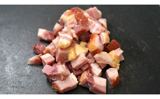 ～ 匠のハム工房 ～ 燻製職人 ！ 風實 熟成パラパラ ベーコン（ 100g×5 ） ギフト 贈答 豚バラ 燻製 小分け 冷凍 かざみ [AJ008ci] 通常（熨斗不要）