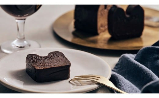 【 禁断の幸せ 】 テリーヌショコラ チョコ チョコレート 生チョコ ショコラ ケーキ デザート スイーツ テリーヌ 贈り物 贈答 ギフト バレンタイン ホワイトデー [CS007ci]