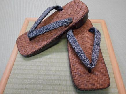 山ぶどうの桐下駄（男物）[BL006ci]