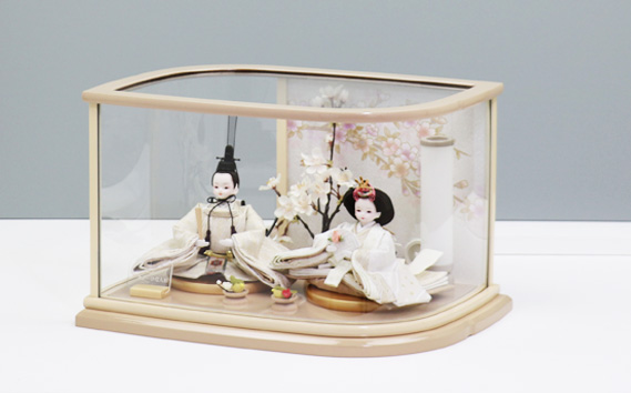 ピーカブーひな人形　リーフ木の葉ケース