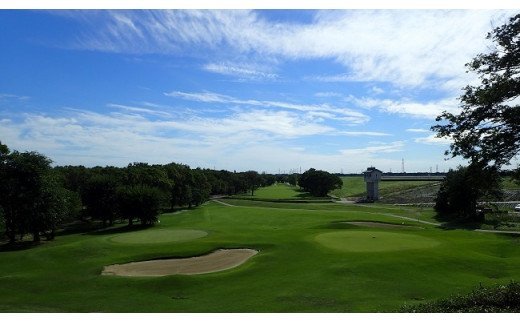 常総カントリー倶楽部利用券15000円分（寄付金額の3割相当額分）