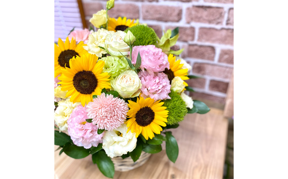 （イエロー系）Lサイズ 癒し生活！季節のおまかせフラワーアレンジメント