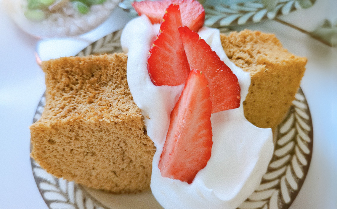 米粉ロイヤルミルクティーシフォンケーキ　ホール1個