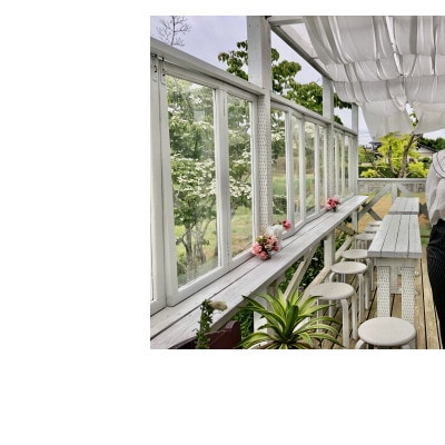 シークレットガーデンで楽しむミニブーケ作りとアフタヌーンティー2名様