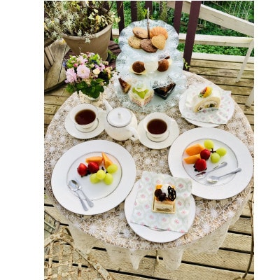 シークレットガーデンで楽しむアフタヌーンティ2名様