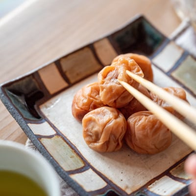 茨城県産『常陸乃梅』梅干し3種 ＆ ふくまる厳選米 精米 2kg