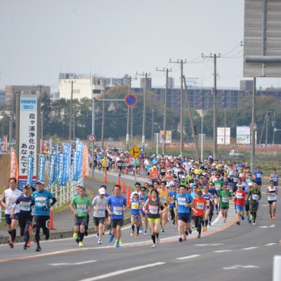 かすみがうらマラソン兼国際ブラインドマラソン2023出走権(10マイル)1名様分＆Tシャツ1枚
