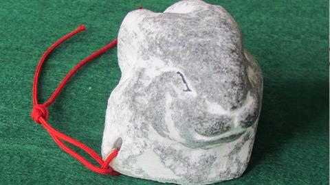 うさぎ彫刻「スタンドバイミー」 石 ストーン 雑貨 職人 伝統工芸 伝統工芸品 置き物 飾り 玄関 おしゃれ 茨城県 桜川市 贈り物 [AP014sa]