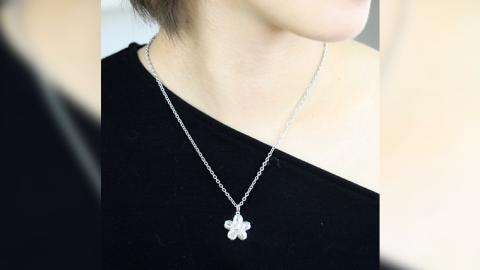 山桜誕生石ペンダント ペンダント ネックレス 誕生石 アクセサリー SV925 シルバー ジュエリー ジュエリーマーノ 桜川市 [AH002sa]