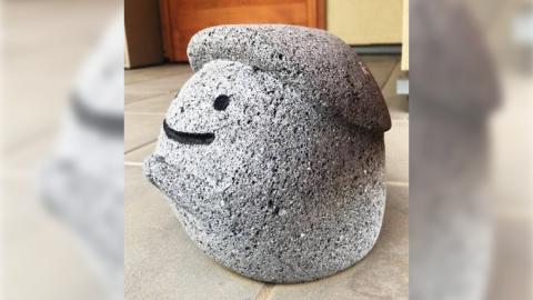 和みいしおさん 置物 置き物 石像 ガーデン オブジェ インテリア 石 [AE001sa]