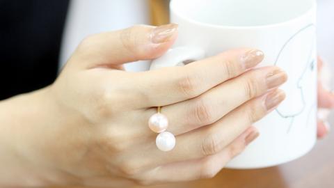 ほんのりピンクとパープルカラーの湖水真珠のフォークデザインリング リング アクセサリー ジュエリー ジュエリーマーノ 桜川市[AH064sa]