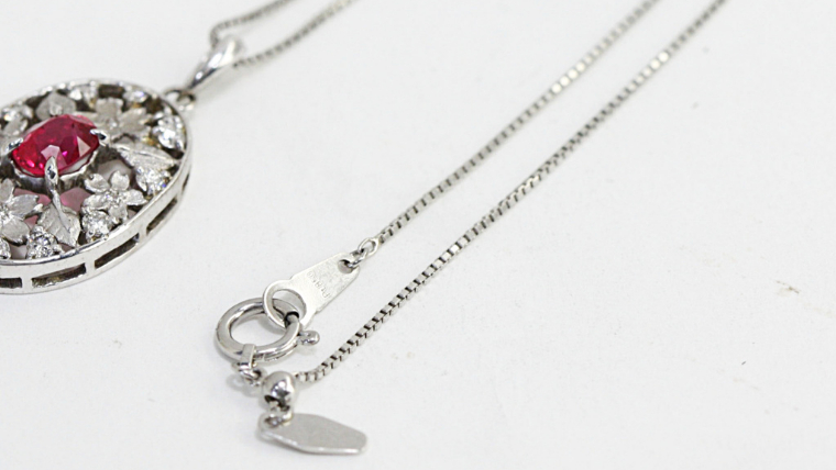 桜の透かし彫りのスピネルペンダント ダイヤモンド ネックレス ジュエリー アクセサリー レディース ペンダント ピンクスピネル ギフト プレゼント 贈り物 [AH095sa]