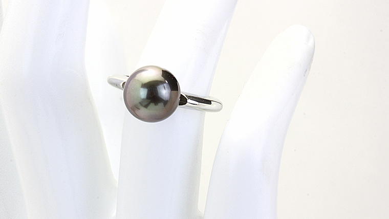 黒蝶真珠 9.5-10mm プラチナ 950製 地金 使用 リング ( ダイヤモンド 無し ) フォーマル 冠婚葬祭 真珠 ペンダント ネックレス ジュエリー ギフト 記念 贈り物 贈答 プレゼント [AH137sa]