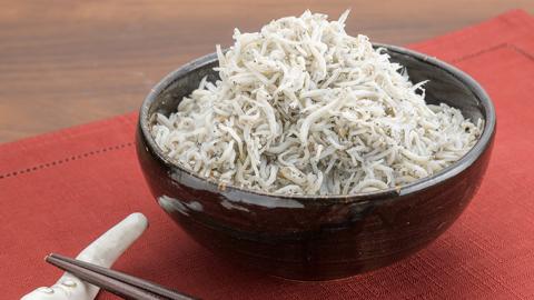 大洗 しらす 130g × 8パック  (茨城県共通返礼品 大洗町) しらす しらす干し シラス シラス干し 魚介 離乳食 茨城県 大洗町[CF007sa]