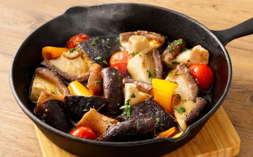 かむらのシイタケ富富 約1kg 【2026年1月下旬まで発送予定】 椎茸 しいたけ シイタケ きのこ キノコ 冷蔵 国産