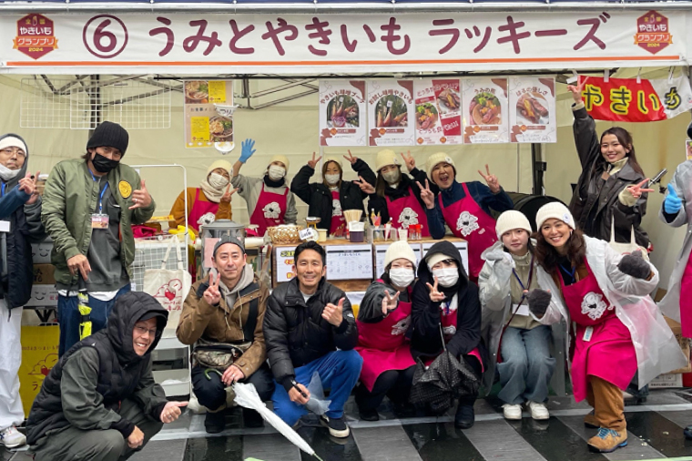 【2025年12月中旬より順次発送】【日本最大級のサツマイモの祭典、さつまいも博2024 出店】はるの優しさ(冷凍やきいも) 約1kg｜冷凍 焼芋 焼き芋 やきいも さつまいも さつま芋 熟成 茨城県 行方市 ふるさと納税(GC-2)