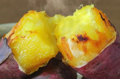 熟成シルクスイート冷凍焼き芋約1.2kg+おまかせ品種さつまいも　合計約1.3kg｜さつまいも サツマイモ さつま芋 焼き芋 やきいも 冷凍 冷凍焼き芋 シルクスイート 茨城県 行方市(EY-28)