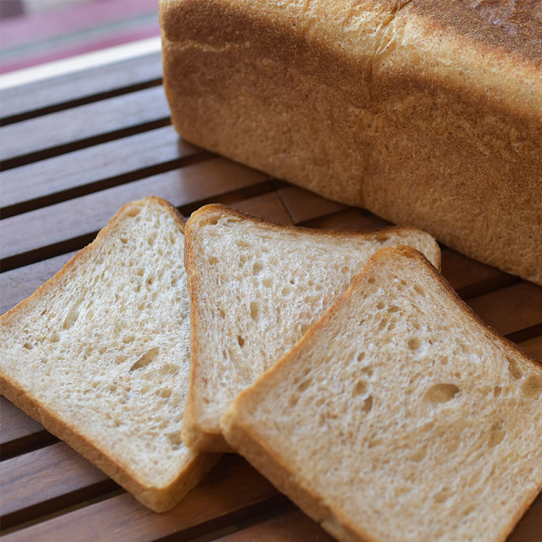 全粒粉 食パン 2本（3斤分×2）【 国産小麦粉 国産全粒粉 】