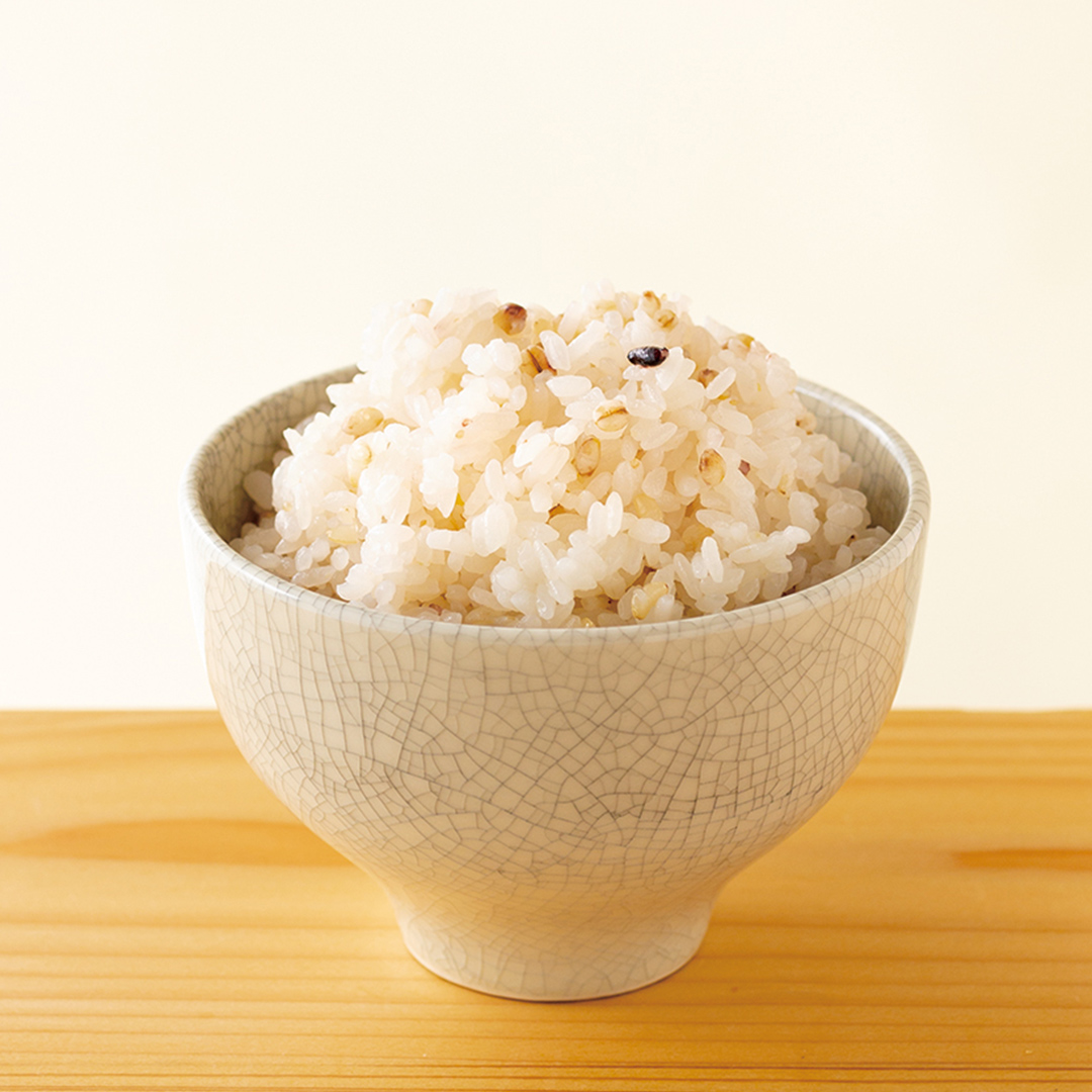 【 国産 雑穀 100％ 】 みらいの 十八雑穀米 （ 500g ） お米と