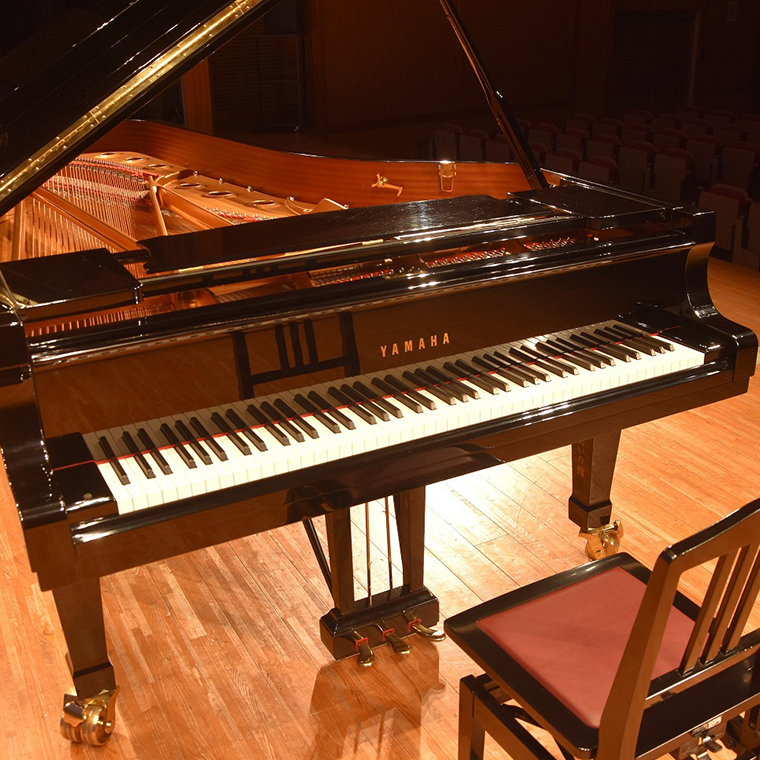 きらくやま世代ふれあいの館「ピアノオンリーワンコンサ