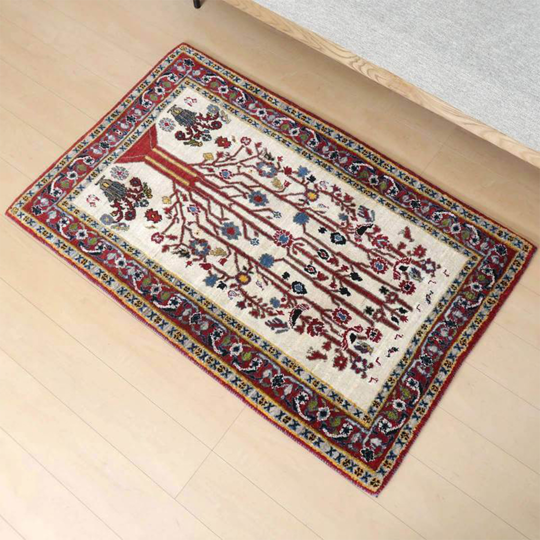 【限定1品】ギャッベルリバフ 143×90cm 手織り 最高級 天然 