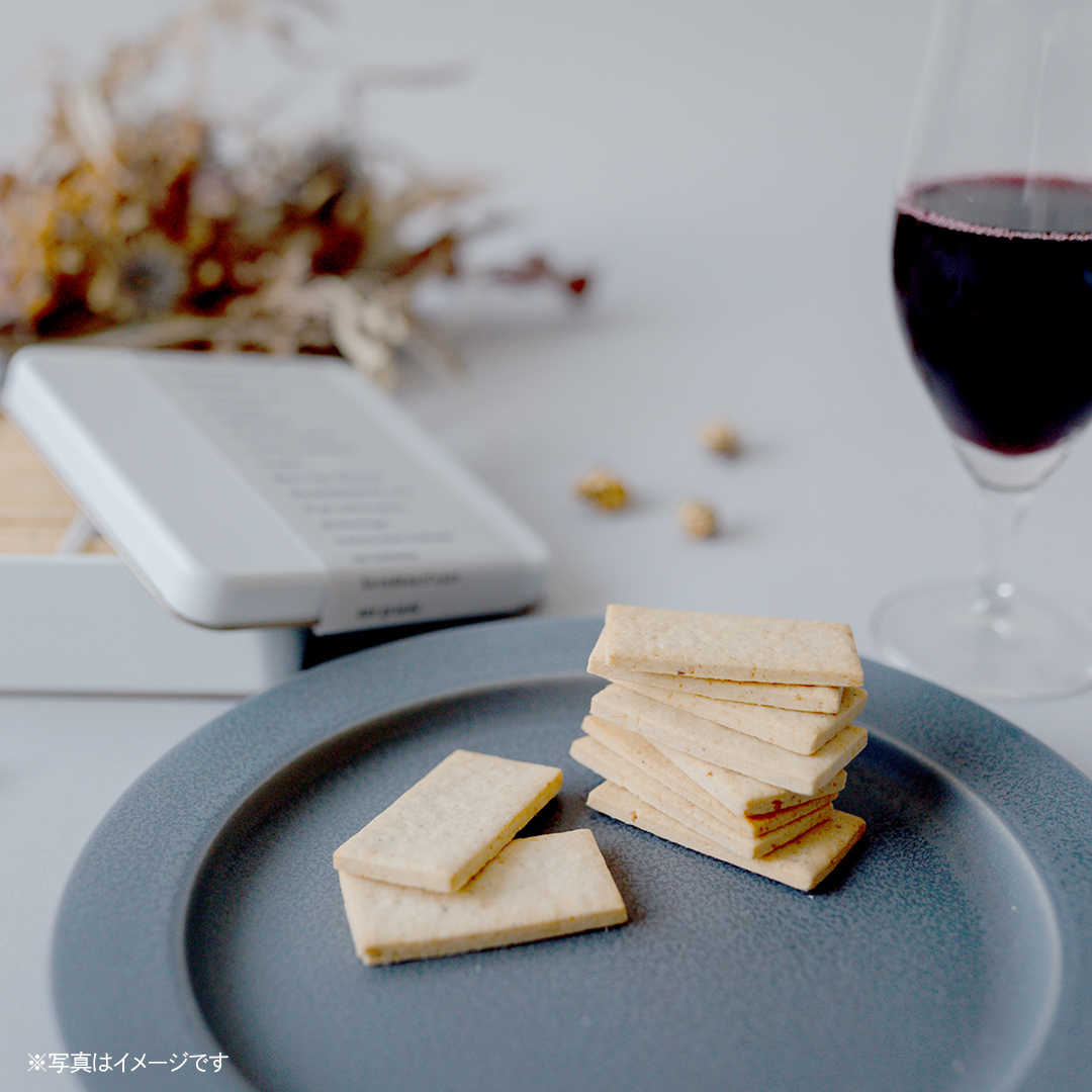 MIRAI HAPPY COOKIE　シュクレ缶(トマトバジル・チーズ) クッキ