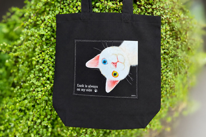 猫トートバッグ RIKA 愛猫 オッドアイ オリジナルイラストプレゼント ギフト カーキ ブラック かわいい 可愛い オシャレ おしゃれ お祝い 誕生日 ねこ ネコ 雑貨 ３６E