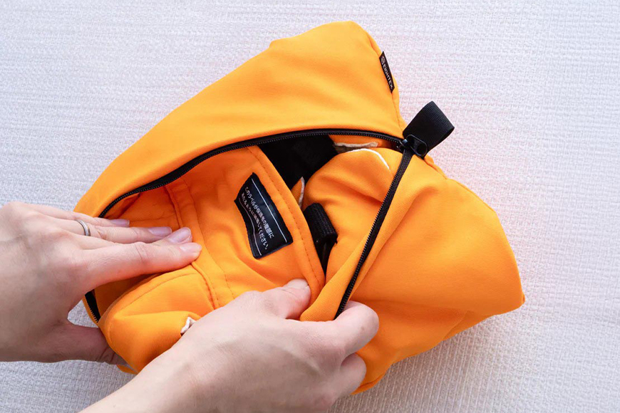 EVACKiDS 避難くん 新生児から使える避難用5WAYキャリー オレンジ 避難用 緊急 災害用 保育 防災用品 防炎 抱っこひも 新生児～3歳 リフレクター ホイッスル 74-CG