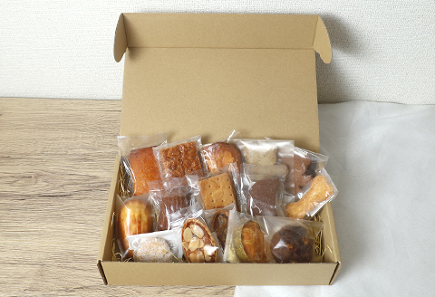 561 焼き菓子詰め合わせセット 12～15個入り