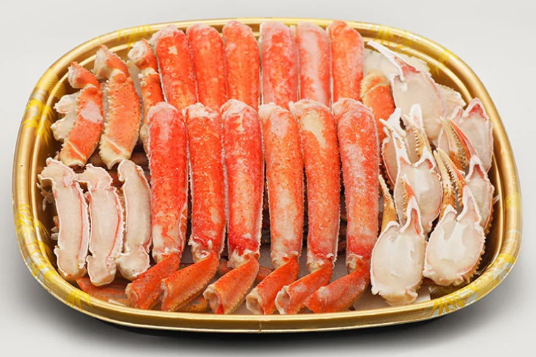 【12月25日決済確定分まで年内発送】特大 ボイル ズワイガニ 1.3kg カット済み ずわい蟹 弥七商店 かに弥 ずわいがに かに カニ 蟹 ハーフポーション ずわい 鍋 焼きガニ