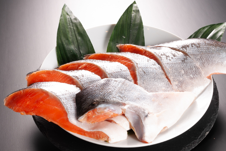 低温熟成鮭切身 1kg セット 鮭 切り身 熟成 冷凍 魚介類 さけ サケ 魚 さかな 切身 工場直送
