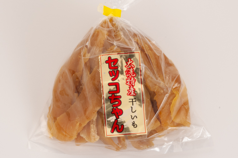 訳あり 大洗産 熟成 干しいも 900g (300g×3袋) 規格外 紅はるか 無添加 無着色 国産 干し芋 ほしいも 切甲 切り落とし スイーツ 茨城 茨城県産 べにはるか 送料無料