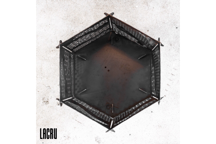 LACRU 焚火台 組立式 鉄製 焚き火キャンプ キャンプ用品 キャンプギア ギア アウトドア ラクル 楽流 大洗