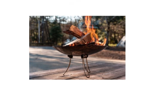 薪2束キャンプ用&焚火用(広葉樹2束+焚き付け用薪付) (BF021)